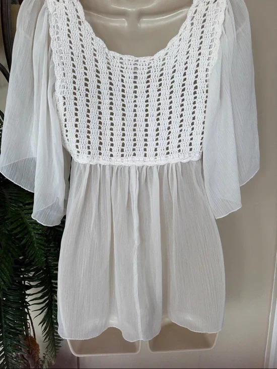 Dress Barn White Crochet Yoke Flutter Sleeve Blouse Open Knit Sheer Flowy Boho - Picture 9 of 12